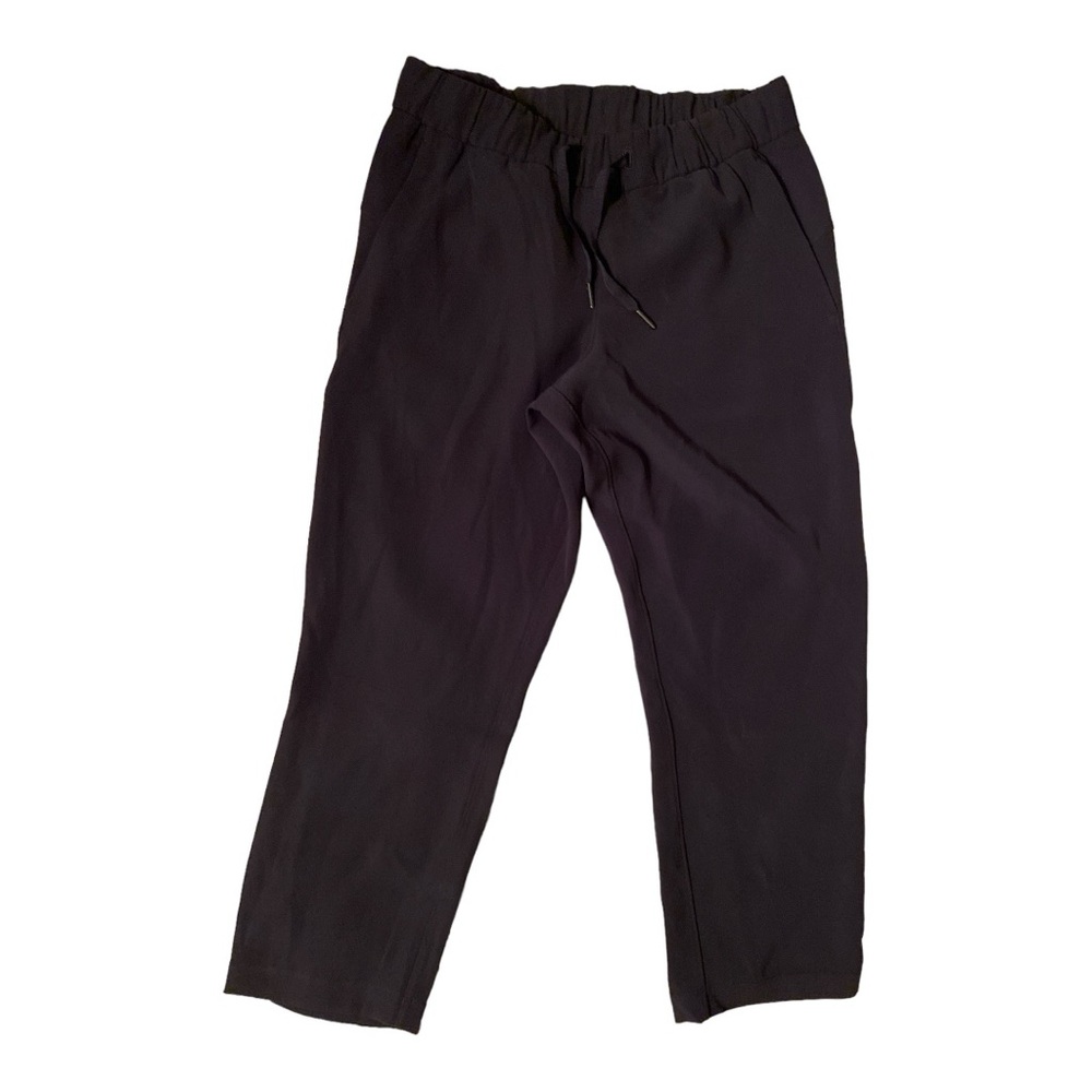 Lululemon Womens On The Fly Crop Woven 23" Inseam Pants Size 6